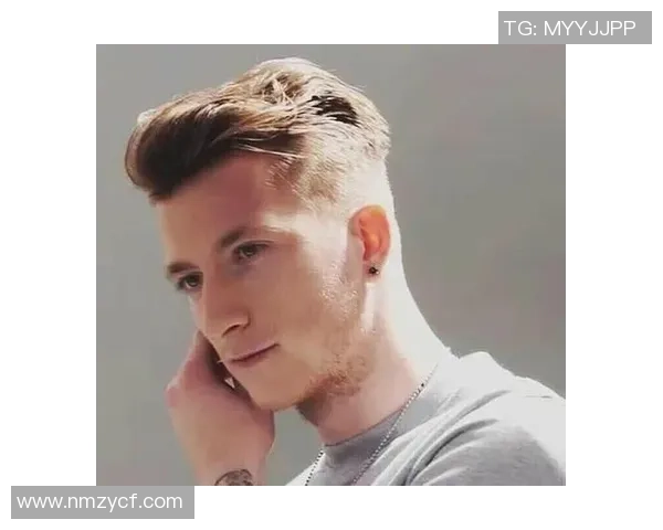 足球明星小火箭精彩瞬间集锦高清图片展示与分析